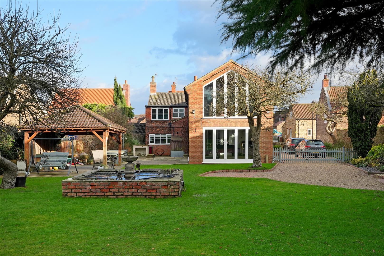 House for Sale High Street, BurtonUponStather